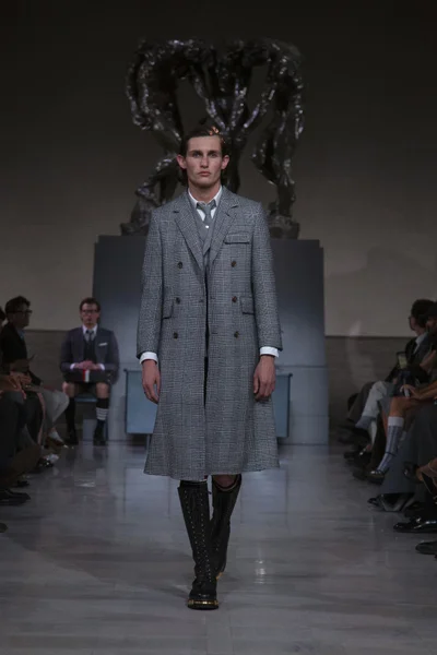 Look 34